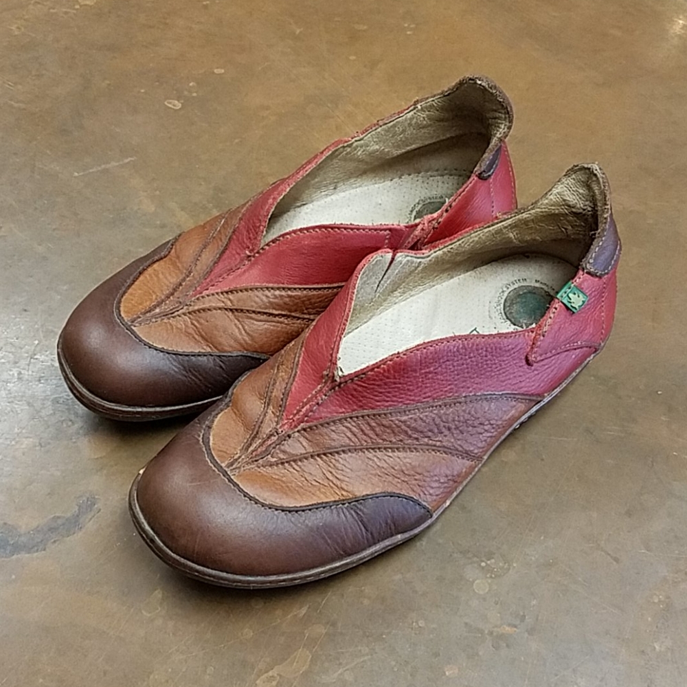 El Naturalista shoes